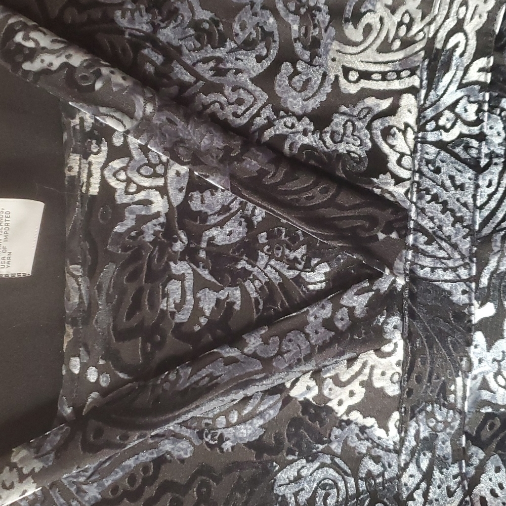 Nine West velour/crushed velvet top size S - Picture 3 of 5